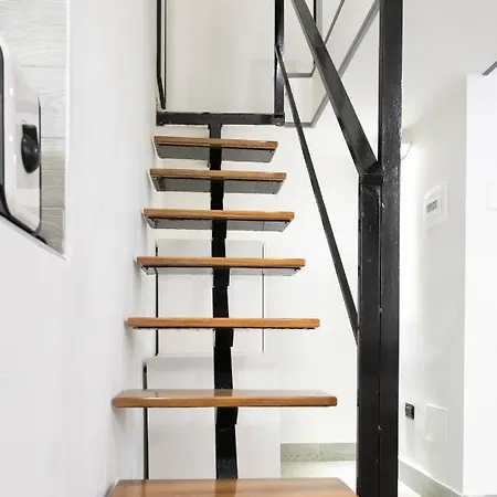 アパート Fian ナポリ